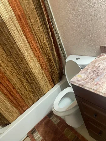 $359,900 | 1260 Southwest 6th Avenue, Deerfield Beach, FL 33441