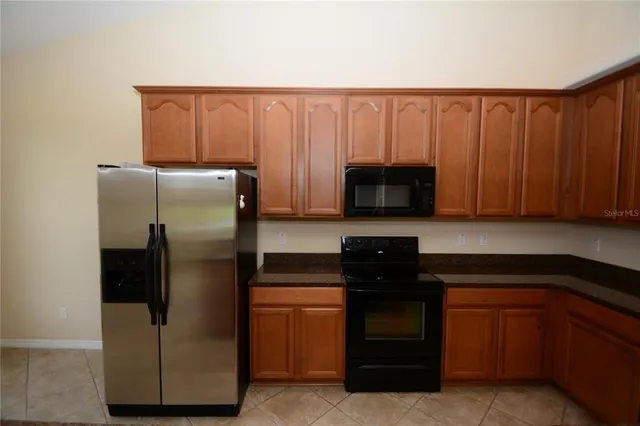 $2,300 | 40 Arrowhead Drive, Palm Coast, FL 32137