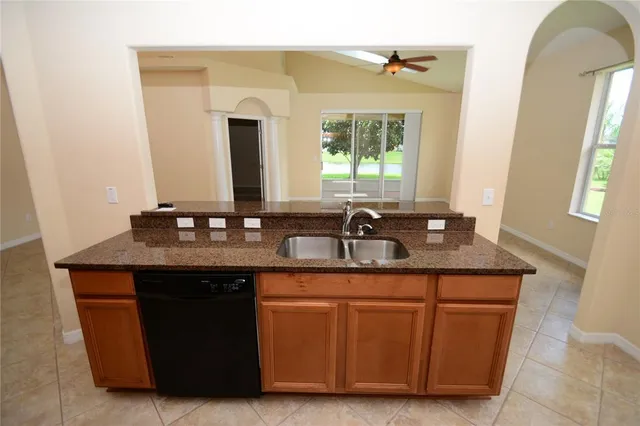 $2,300 | 40 Arrowhead Drive, Palm Coast, FL 32137