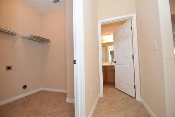 $2,300 | 40 Arrowhead Drive, Palm Coast, FL 32137