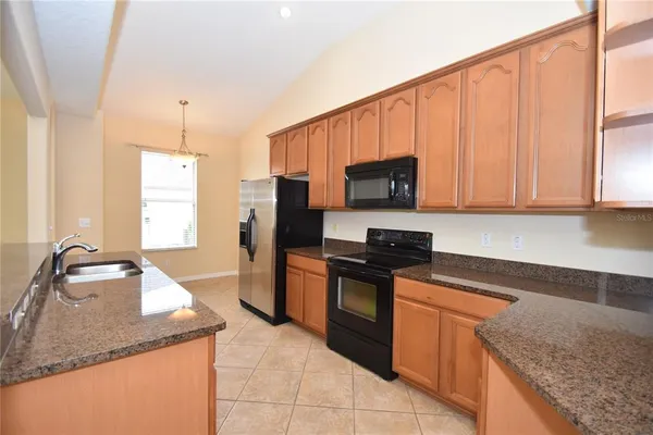 $2,300 | 40 Arrowhead Drive, Palm Coast, FL 32137