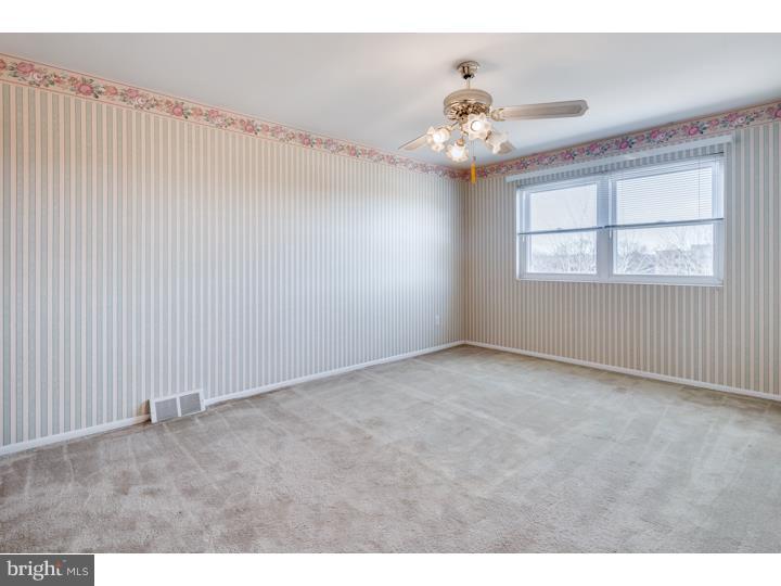 12442 Wyndom Road Philadelphia, PA 19154 - Photo 14 of 23 Bedroom 2