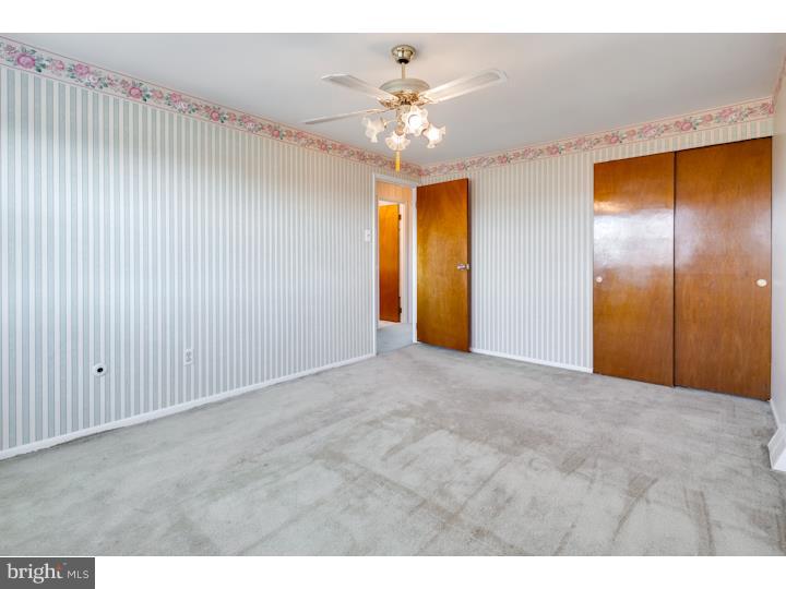12442 Wyndom Road Philadelphia, PA 19154 - Photo 15 of 23 Bedroom 2