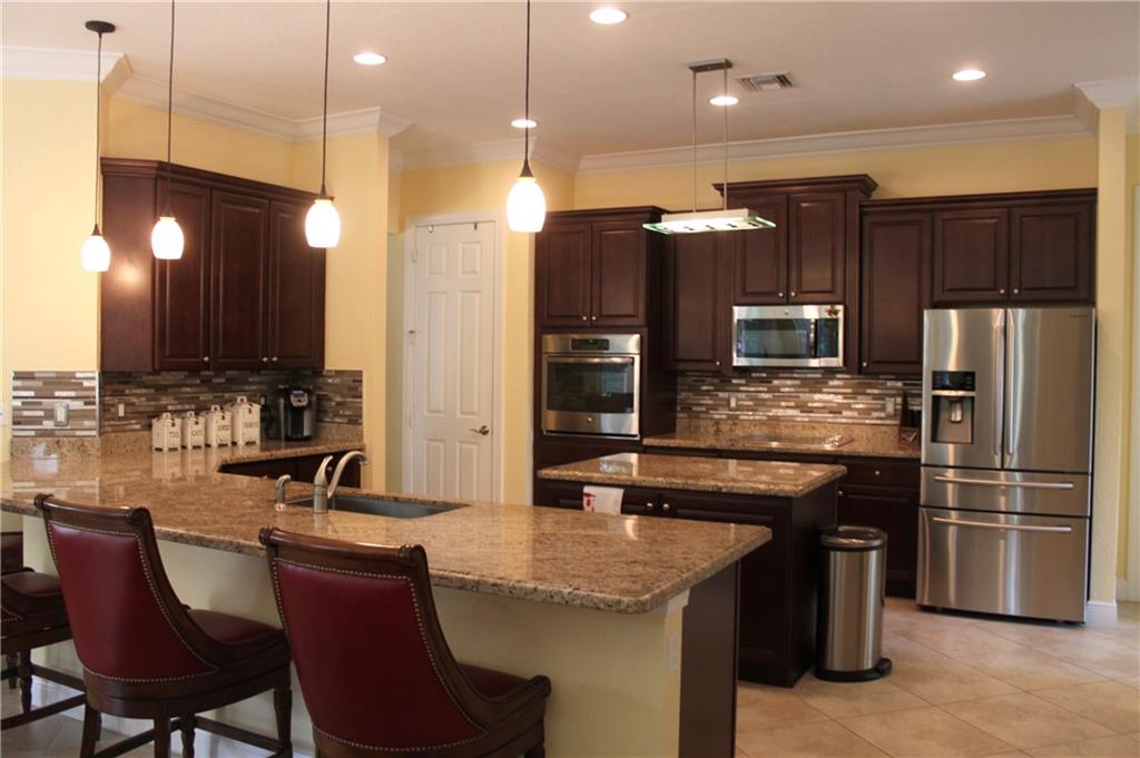 348 Southwest Lost River Road Stuart, FL 34997 - Photo 8 of 51 Gallery Image 8