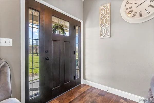 $849,900 | 5909 Feezor Road, Farmington, MO 63640