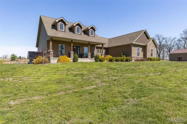 $849,900 | 5909 Feezor Road, Farmington, MO 63640