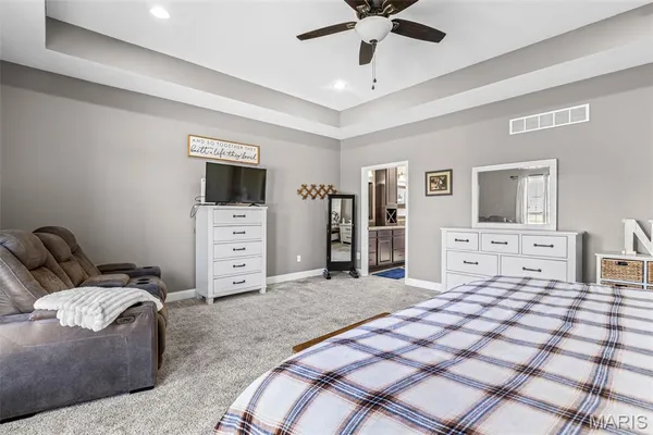 $849,900 | 5909 Feezor Road, Farmington, MO 63640