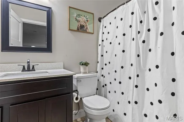 $849,900 | 5909 Feezor Road, Farmington, MO 63640