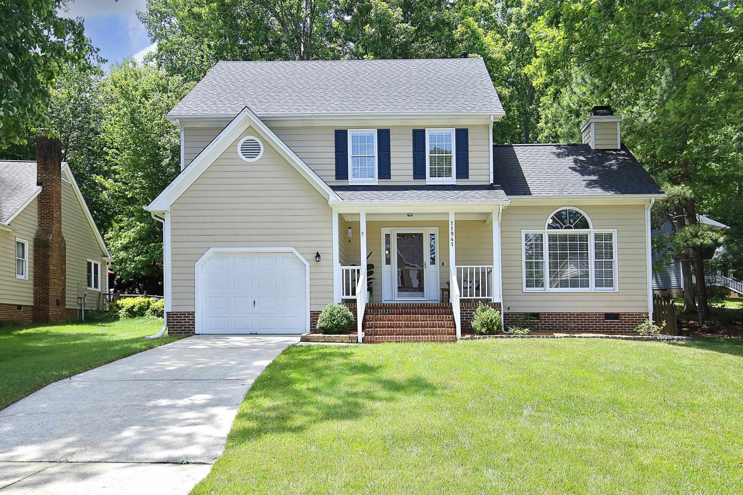 11941 North Exeter Way Raleigh, NC 27613 - Photo 1 of 32 Front of House