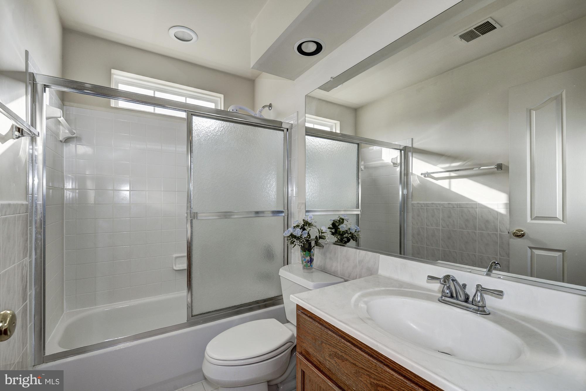 13812 Rockingham Road Germantown, MD 20874 - Photo 28 of 66 Gallery Image 28