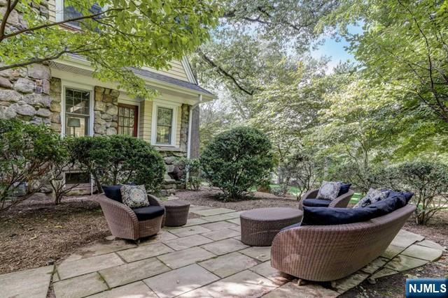 23 Olney Road Mahwah, NJ 07430 - Photo 15 of 41