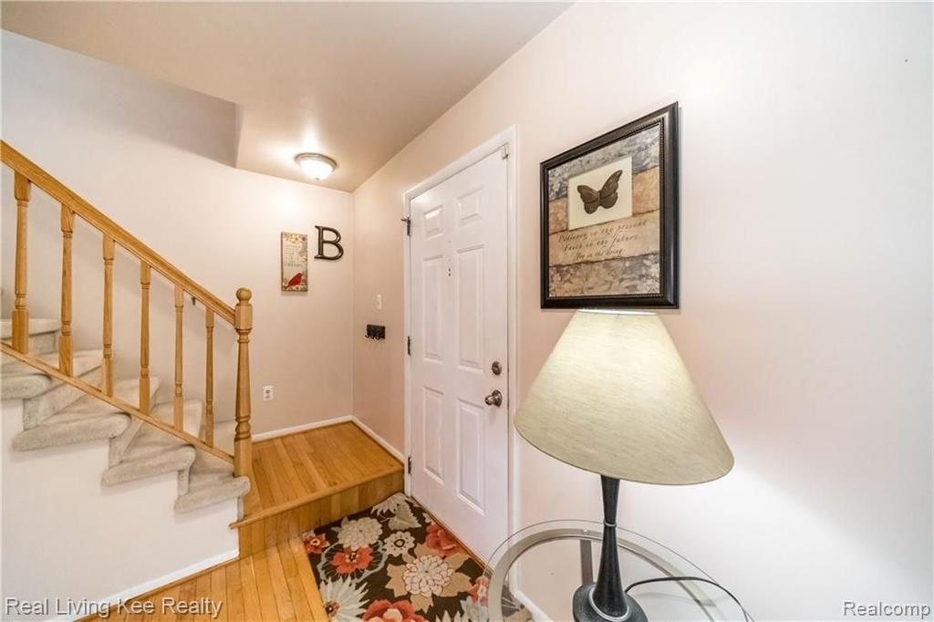 1642 Dancer Drive Rochester Hills, MI 48307 - Photo 16 of 35