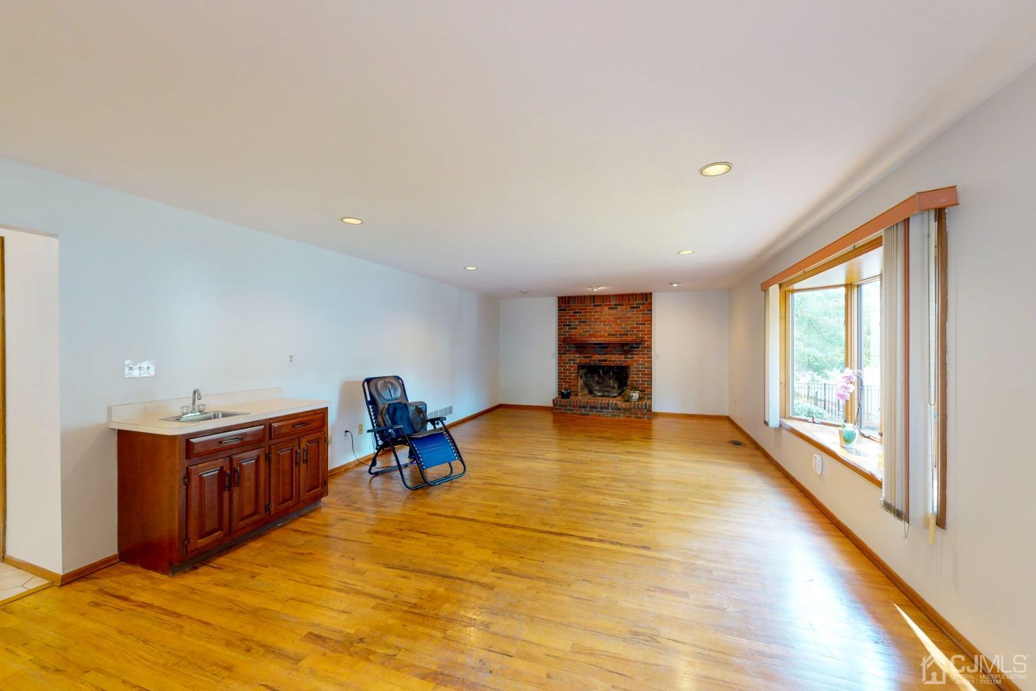 11 Cook Road East Brunswick, NJ 08816 - Photo 16 of 50 Family 2