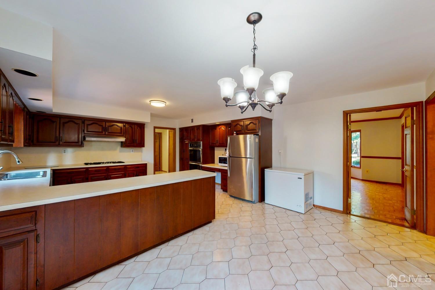11 Cook Road East Brunswick, NJ 08816 - Photo 8 of 50 Kitchen