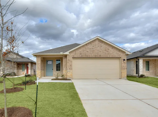 $1,995 | 708 Roaring Fork Lane, Bastrop, TX 78602