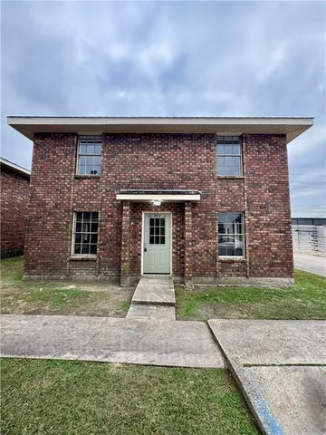 $900 | 909 Linda Lane, Unit D, Laplace, LA 70068
