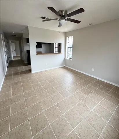 $900 | 909 Linda Lane, Unit D, Laplace, LA 70068