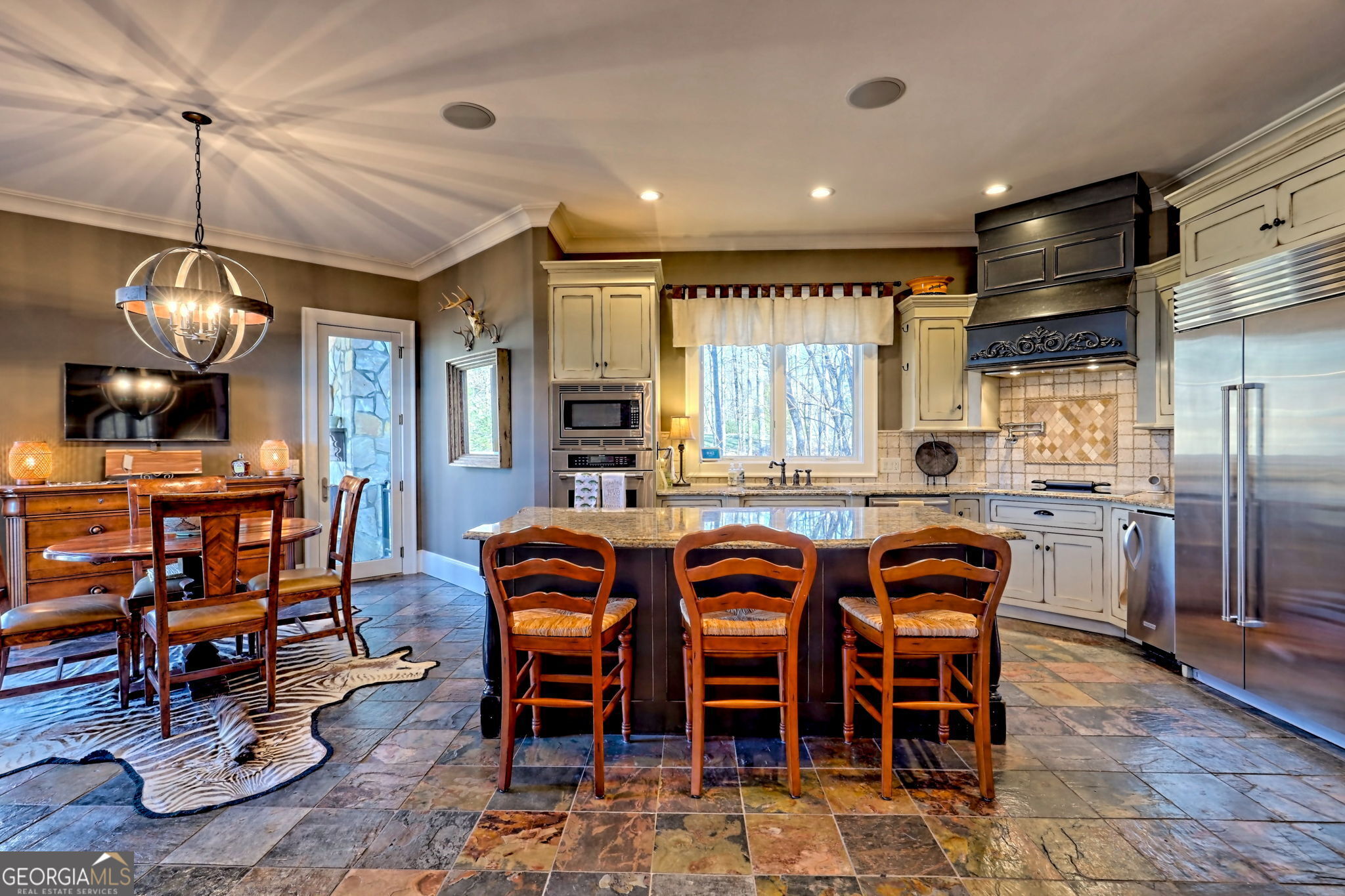 689 Waterfall Drive Clayton, GA 30525 - Photo 22 of 108