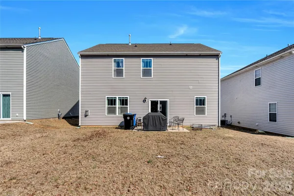 a front view of house with yard