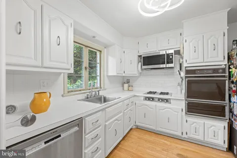$589,000 | 260 Avon Road, Springfield, PA 19064