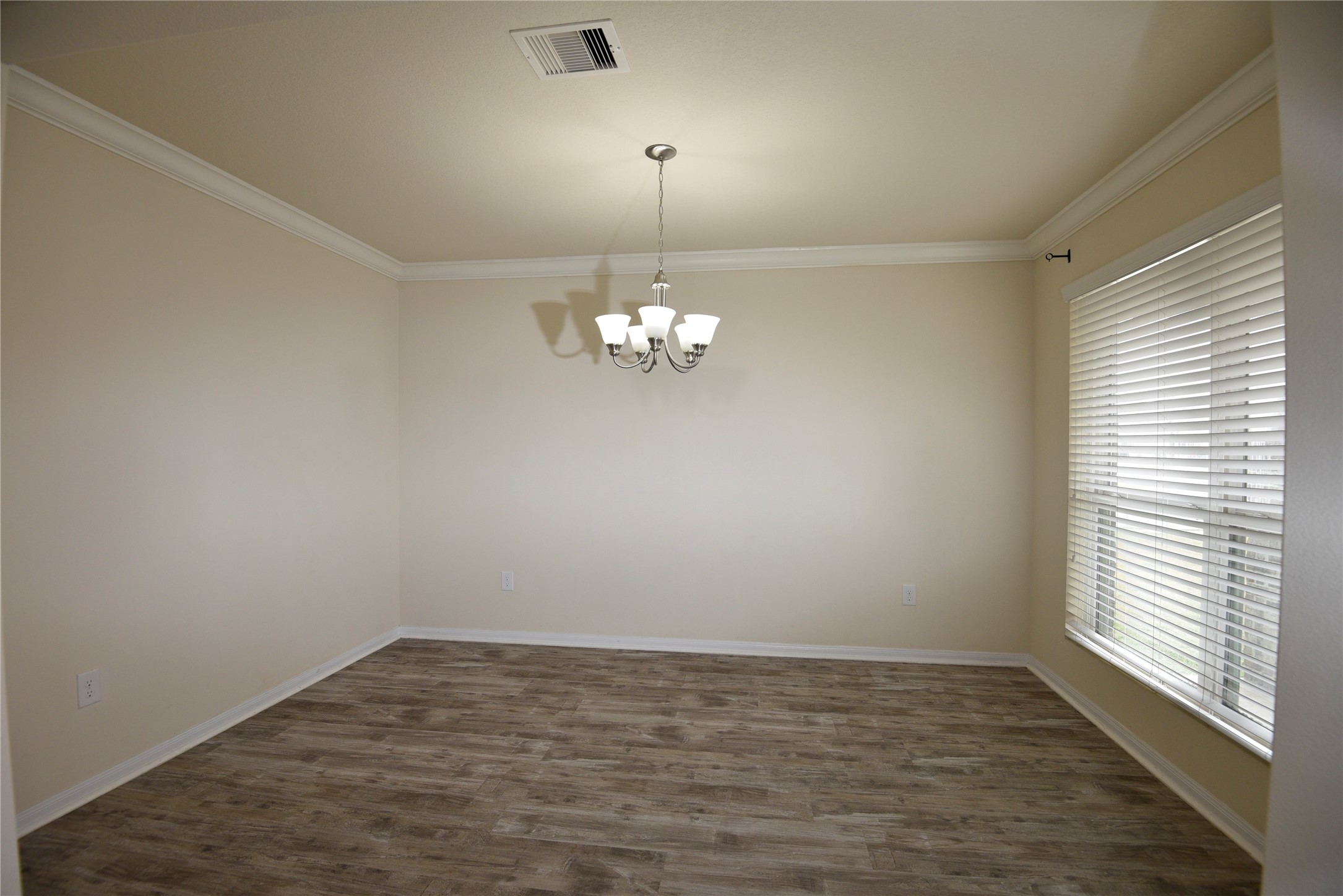 9997 Hyacinth Way Conroe, TX 77385 - Photo 17 of 45