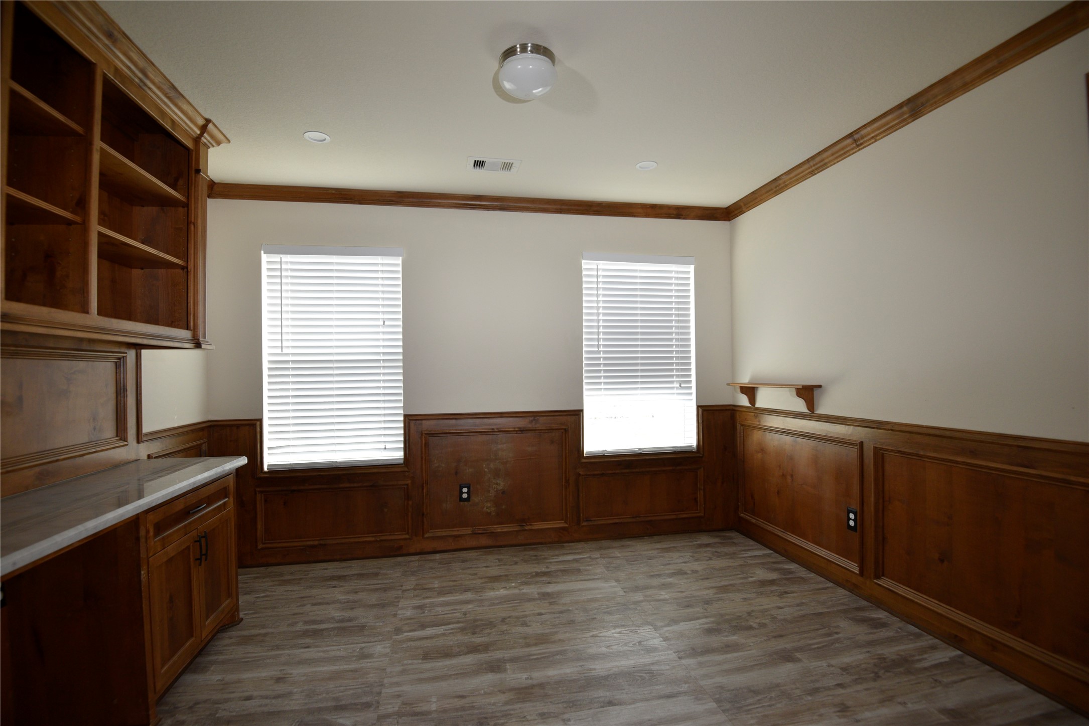 9997 Hyacinth Way Conroe, TX 77385 - Photo 28 of 45 a view of an empty room with a window
