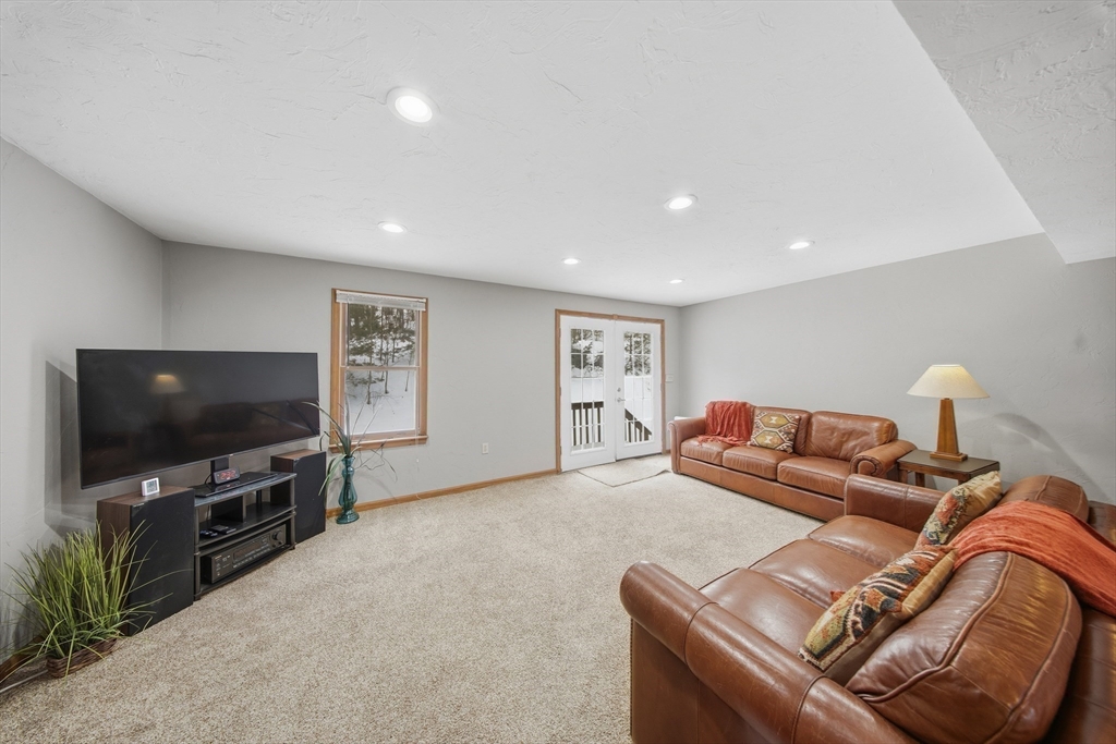 5 South Main Street Northbridge, MA 01534 - Photo 16 of 26