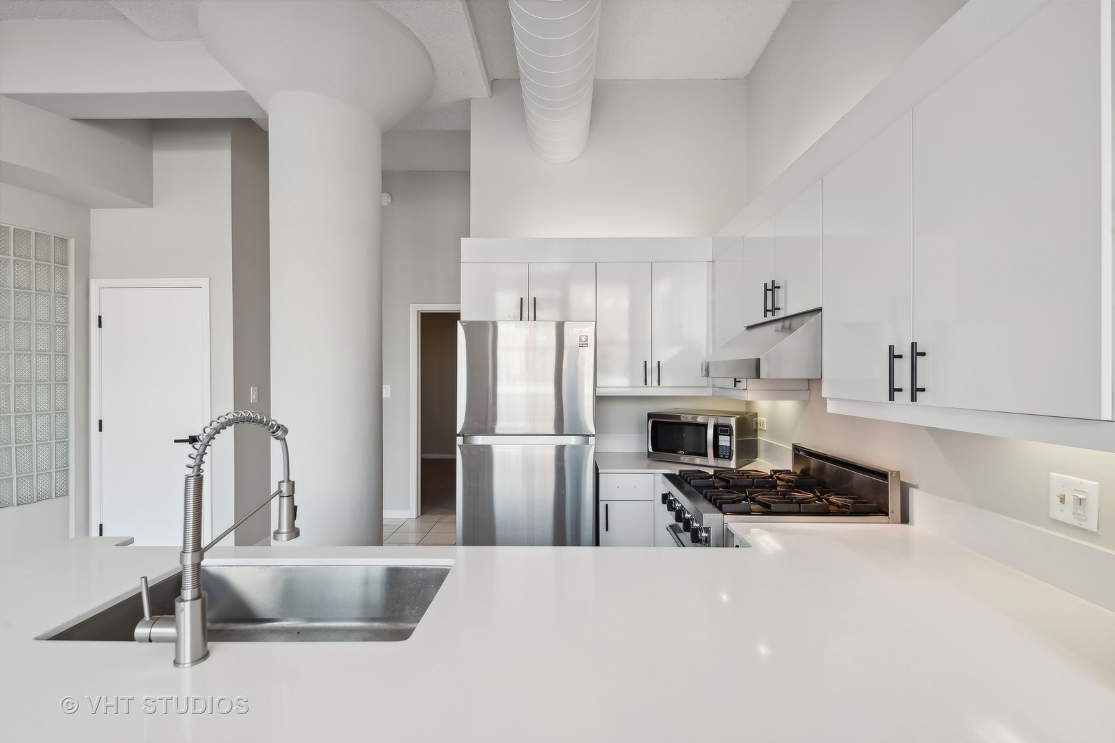 812 West Van Buren Street, Unit 2J Chicago, IL 60607 - Photo 8 of 22