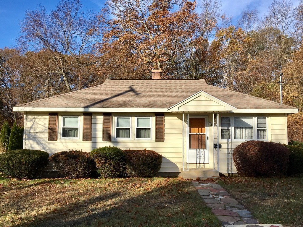 42 Mountain Road Waltham, MA 02451 - Photo 2 of 20