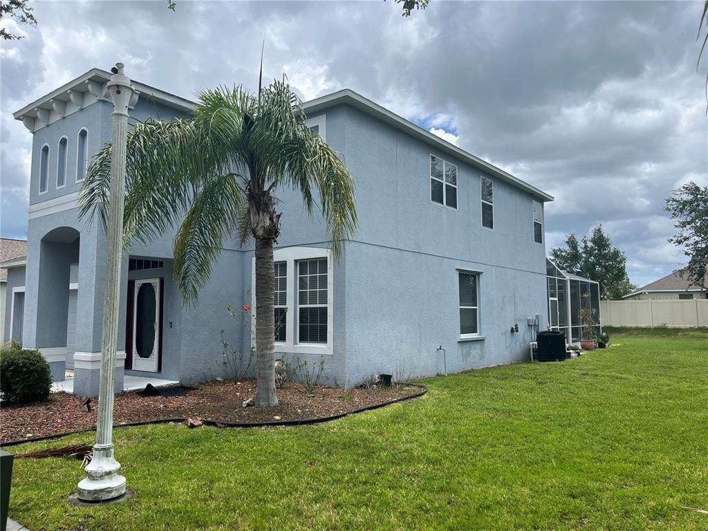 5966 Willows Bridge Loop Ellenton, FL 34222 - Photo 3 of 57