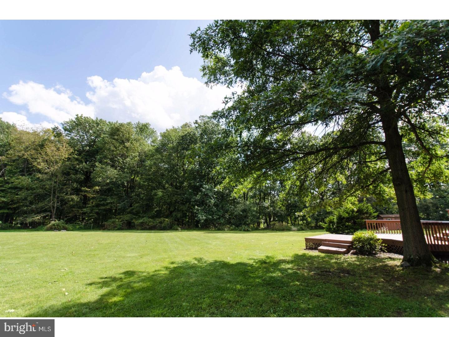 946 Apple Road Quakertown, PA 18951 - Photo 21 of 24 Gallery Image 21
