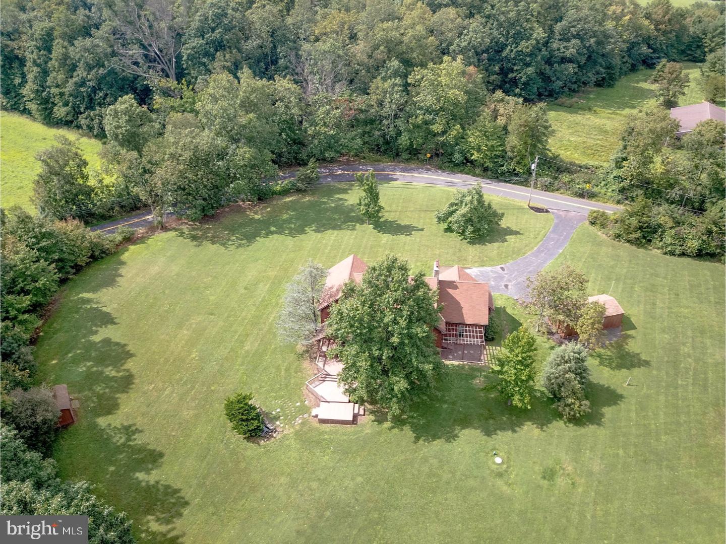 946 Apple Road Quakertown, PA 18951 - Photo 24 of 24 Gallery Image 24