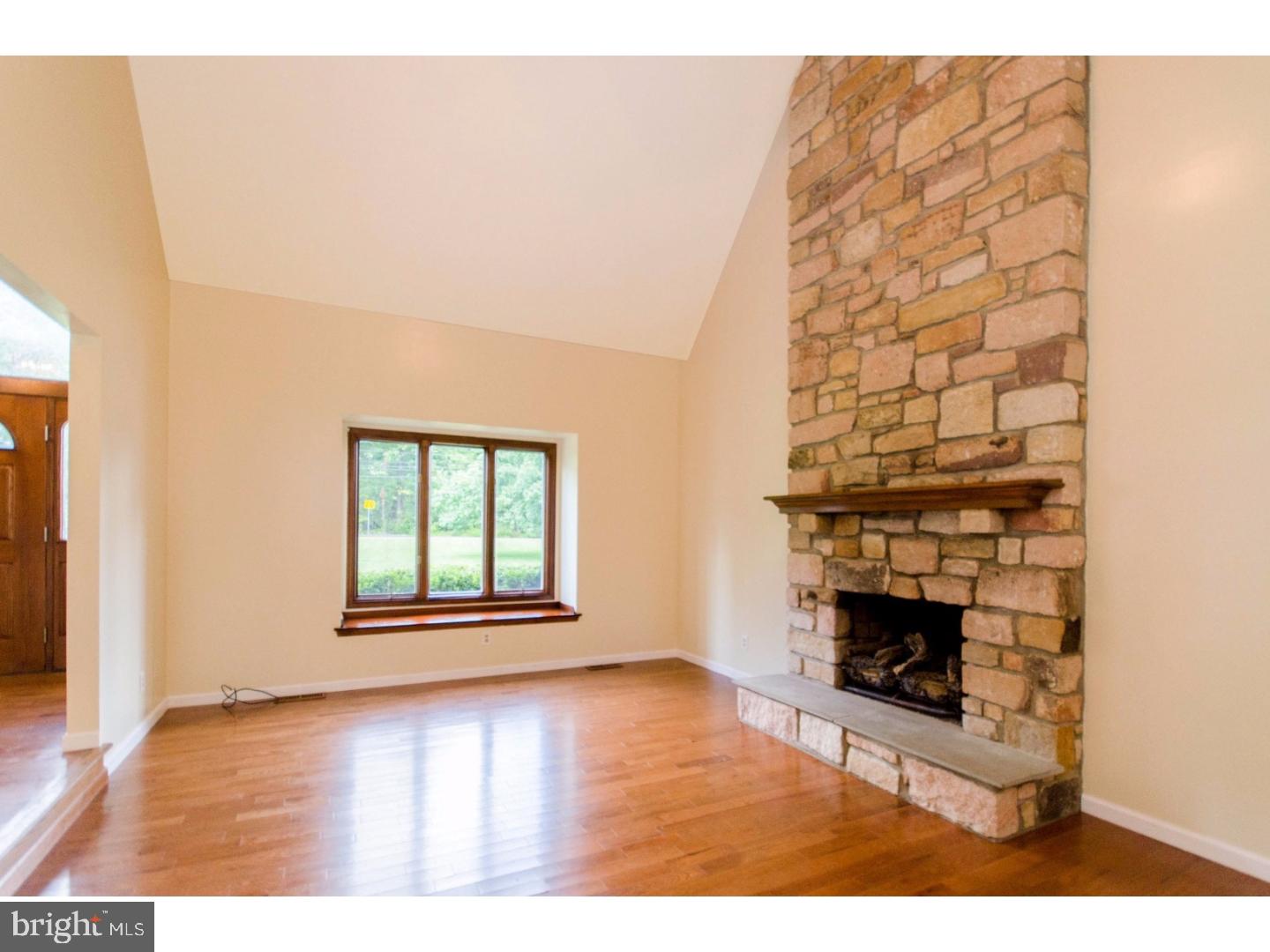 946 Apple Road Quakertown, PA 18951 - Photo 5 of 24 Gallery Image 5