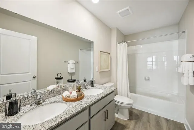 $2,700 | 112 Charing Cross Drive, Stephens City, VA 22655