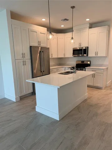 $1,700 | 10490 Pendleton Avenue, Englewood, FL 34224