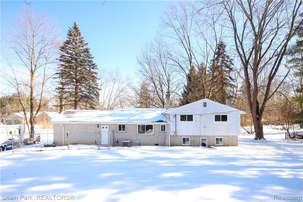 800 Willard Avenue Rochester Hills, MI 48307 - Photo 38 of 41