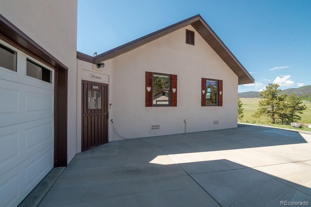 681 Forge Road Hartsel, CO 80449 - Photo 4 of 41 a view of backyard of house