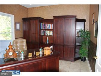 348 Long Ridge Lane Exton, PA 19341 - Photo 7 of 12 Office / Study