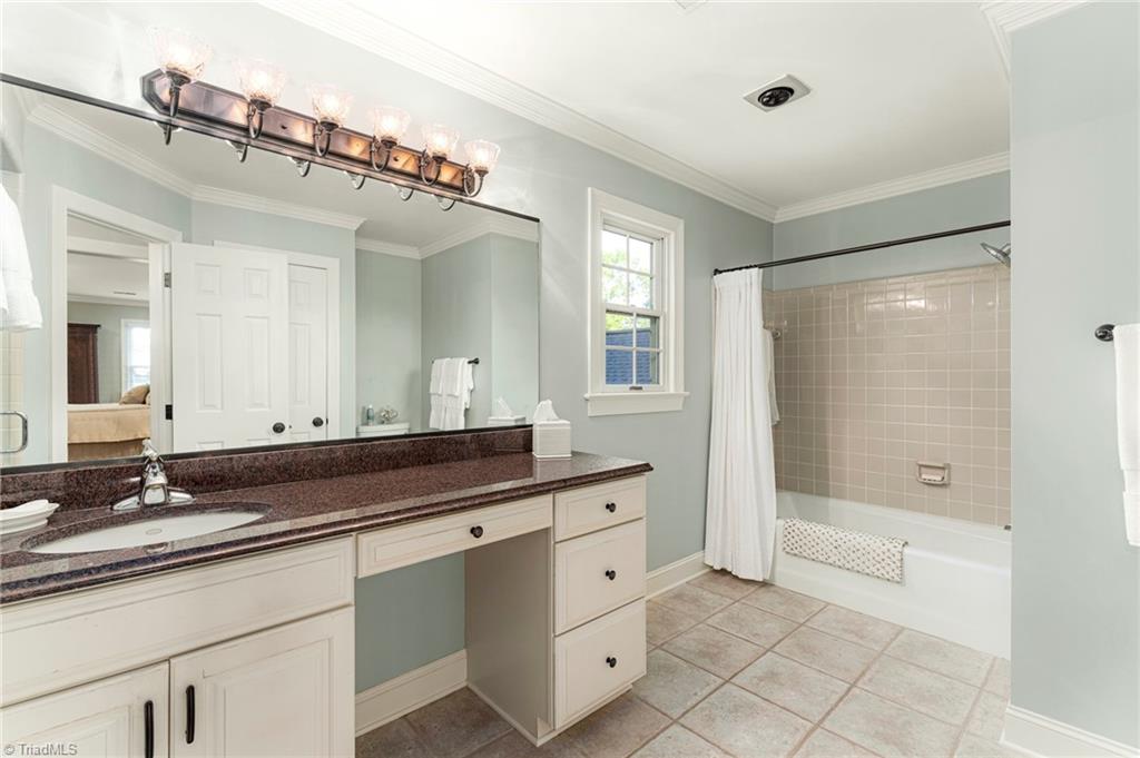 5001 Edinborough Road Greensboro, NC 27406 - Photo 23 of 47