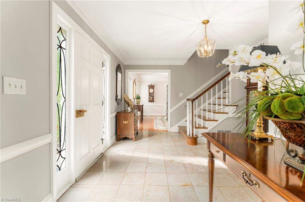 5001 Edinborough Road Greensboro, NC 27406 - Photo 3 of 47