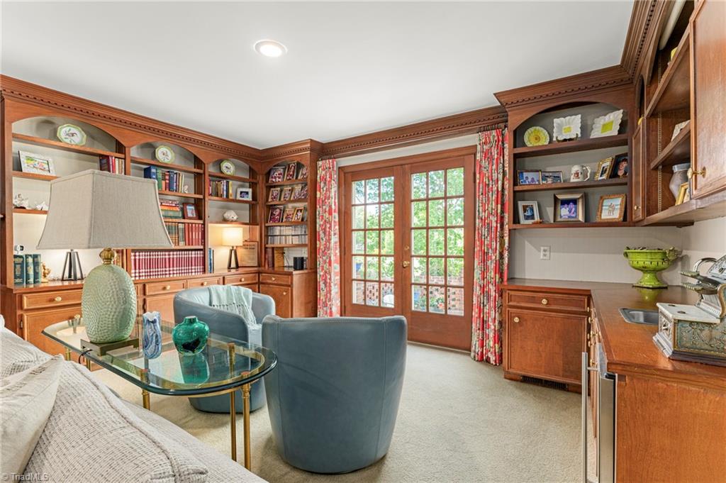 5001 Edinborough Road Greensboro, NC 27406 - Photo 10 of 47