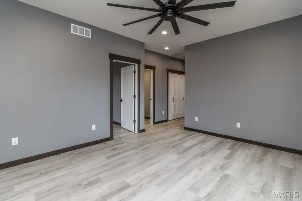 $299,900 | 20977 Halifax Drive, St. Robert, MO 65584