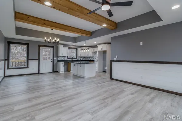 $299,900 | 20977 Halifax Drive, St. Robert, MO 65584
