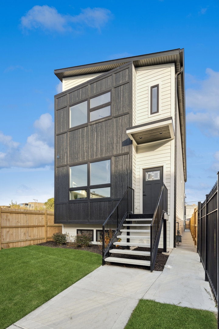 6417 South Drexel Ave  