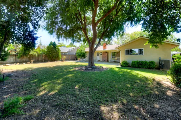 $429,500 | 6656 North Dearing Avenue, Fresno, CA 93710