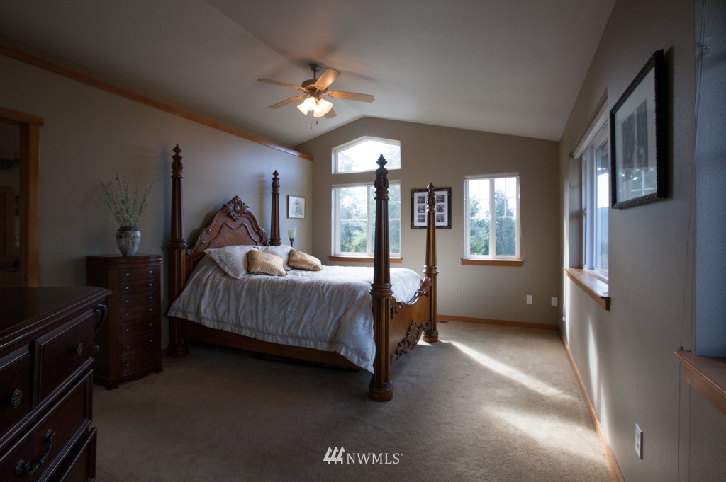 1268 Sandstone Way Bellingham, WA 98229 - Photo 12 of 25 Gallery Image 12
