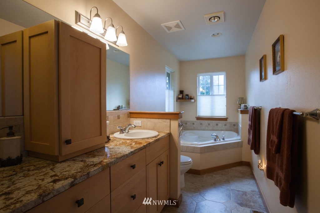1268 Sandstone Way Bellingham, WA 98229 - Photo 13 of 25 Gallery Image 13