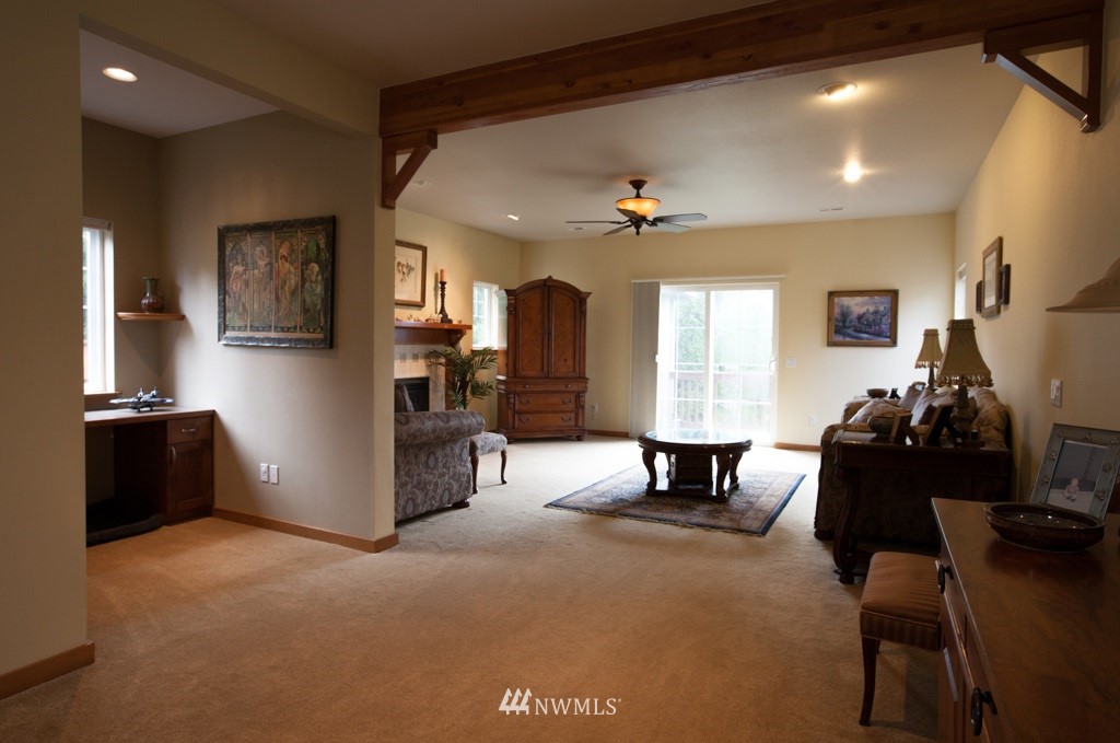 1268 Sandstone Way Bellingham, WA 98229 - Photo 10 of 25 Gallery Image 10
