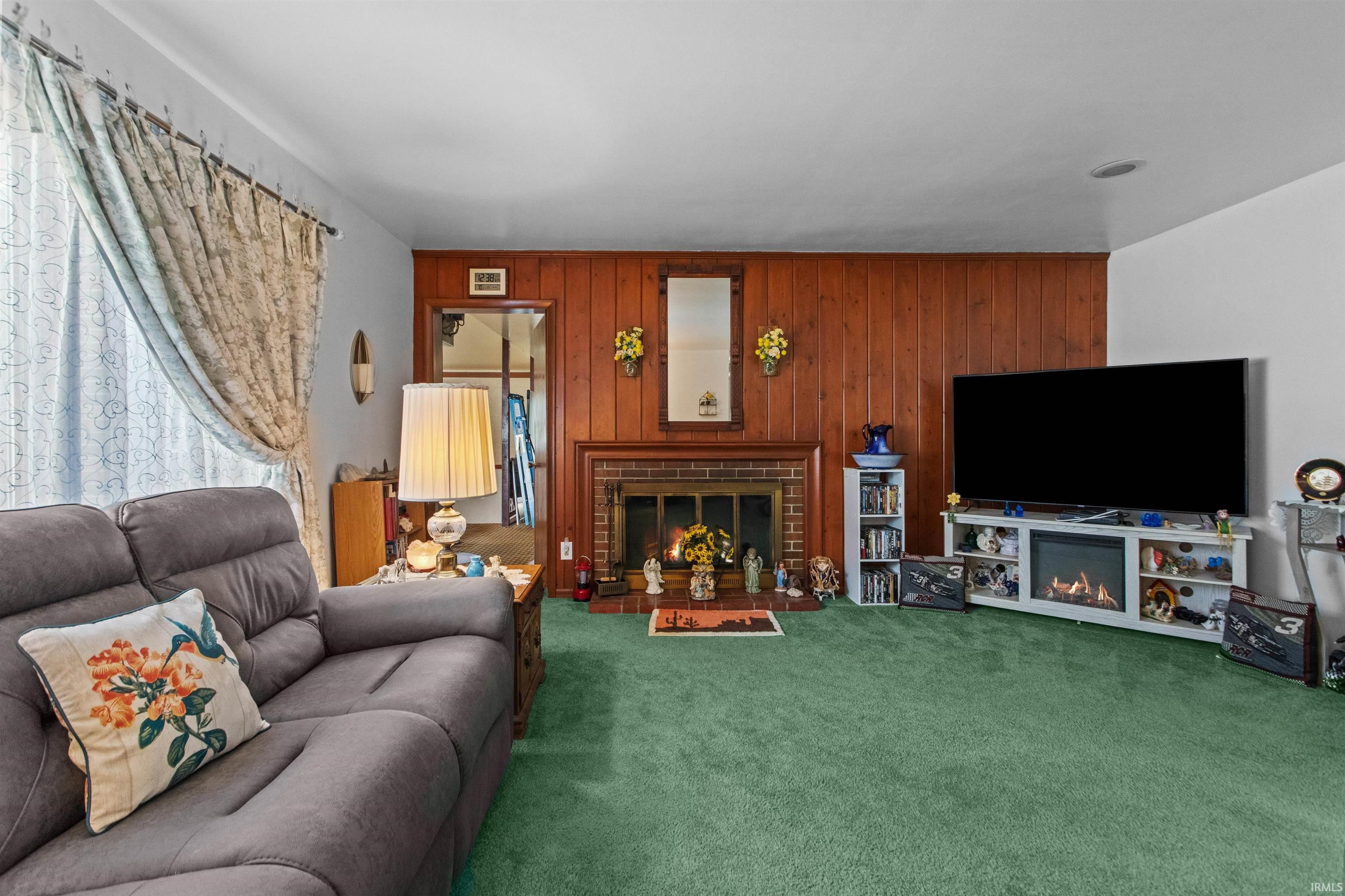 1908 Greytwig Drive Kokomo, IN 46902 - Photo 8 of 27