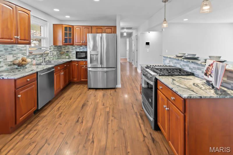 212 Springdale Drive Belleville, IL 62223 - Photo 11 of 38 Gallery Image 11